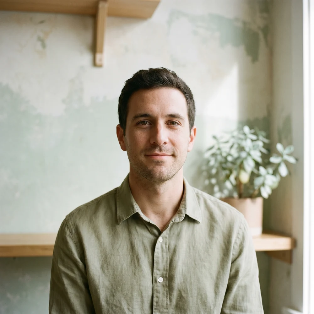 Portrait of Tom Castellano, Physiotherapist